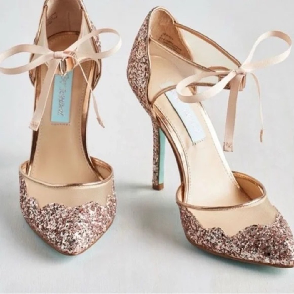 Betsey Johnson Stela Rose Gold Glitter Mesh Stiletto Heel Size 7 Wedding Event